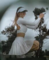 Christina- Slovakian escort in Dubai